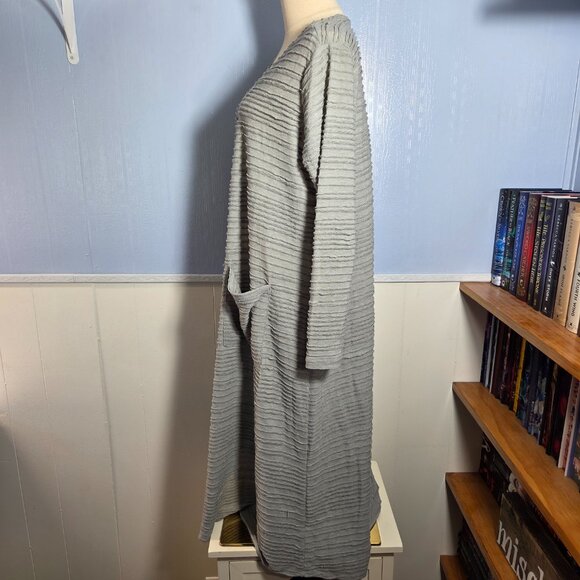 Lularoe Medium Gray Textured Striped Longsleeve Maxi Duster Cardigan (Flaw) - Picture 9 of 11